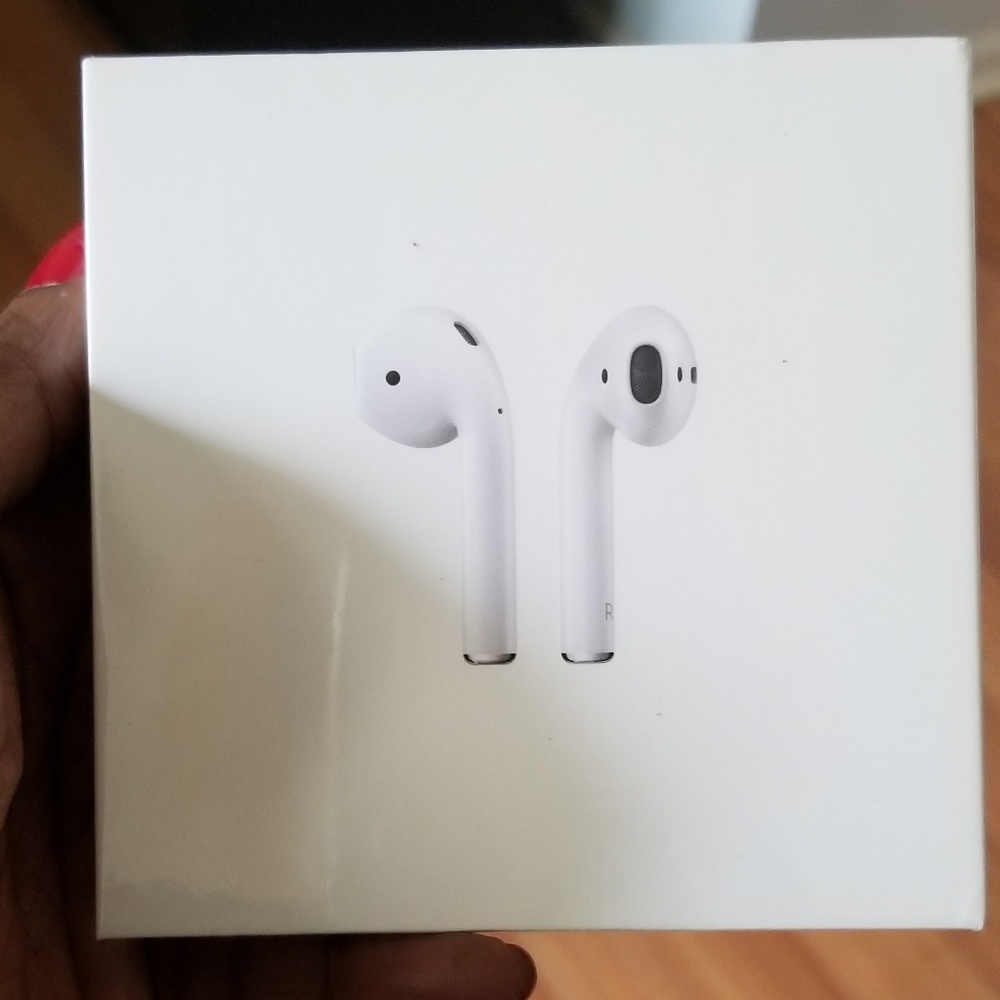 Apple AirPods